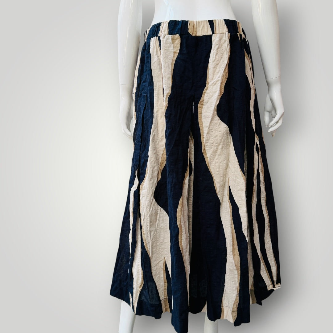 ANNE MARDELL / patterned skirt / 14 / made in nz (3924504312616406065)