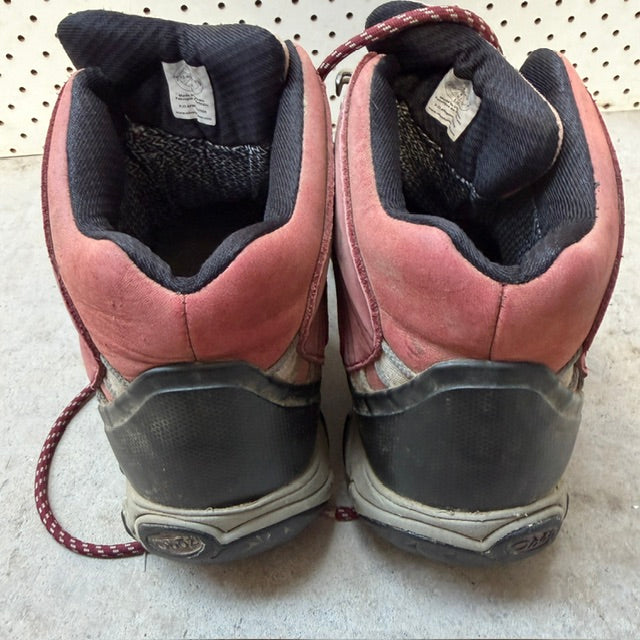 Salomon X Ultra Mid GTX / tramping boots / eur 42 (3924951284165464686)