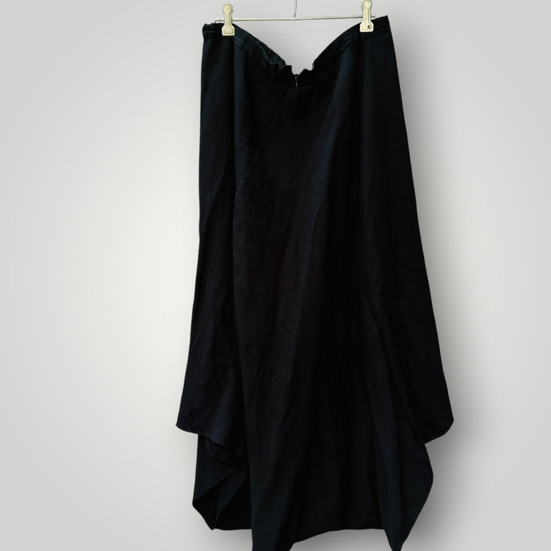 RICOCHET /  Black Skirt-Trouser Hybrid / 14 (3925639658526104856)