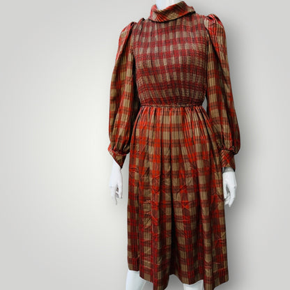 1980s nz vintage / NON STOP / smocked plaid dress / s (3925639710300155765)