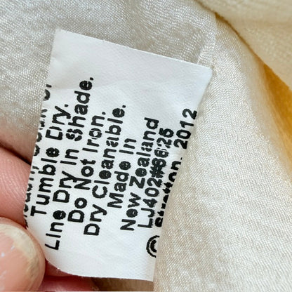 ANNAH STRETTON / pale butter yellow velvet jacket / L (3925725349329856597)