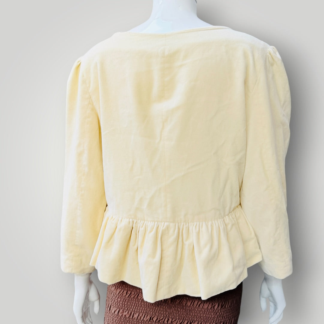ANNAH STRETTON / pale butter yellow velvet jacket / L (3925725556896688787)