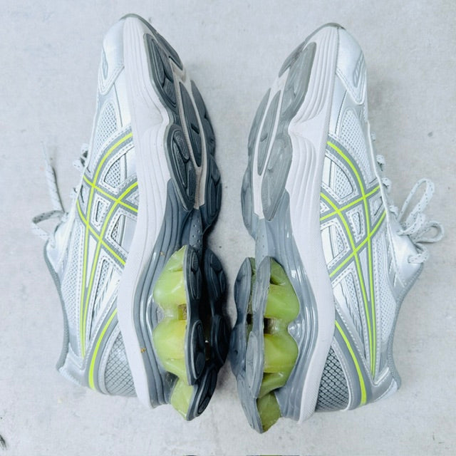 ASICS Gel-Kinetic Fluent / grey / sneakers / 39.5 (3926156053289035957)