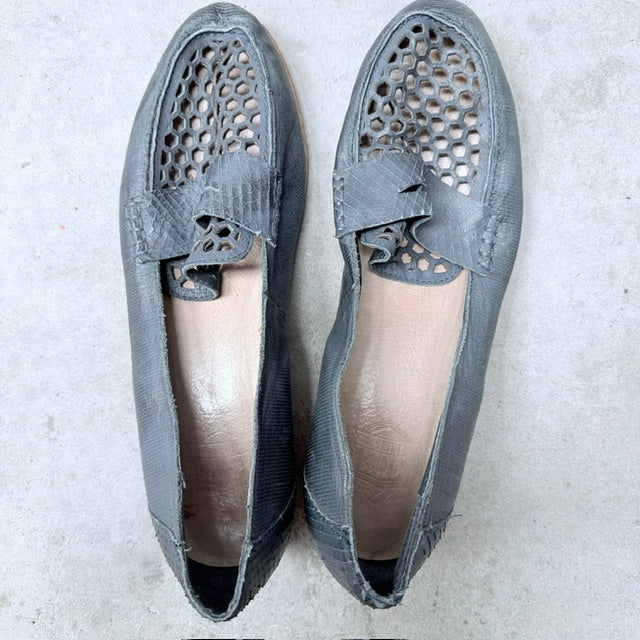 SILENT D / blue textured leather woven cut-out loafers / 39 (3926156130688751920)