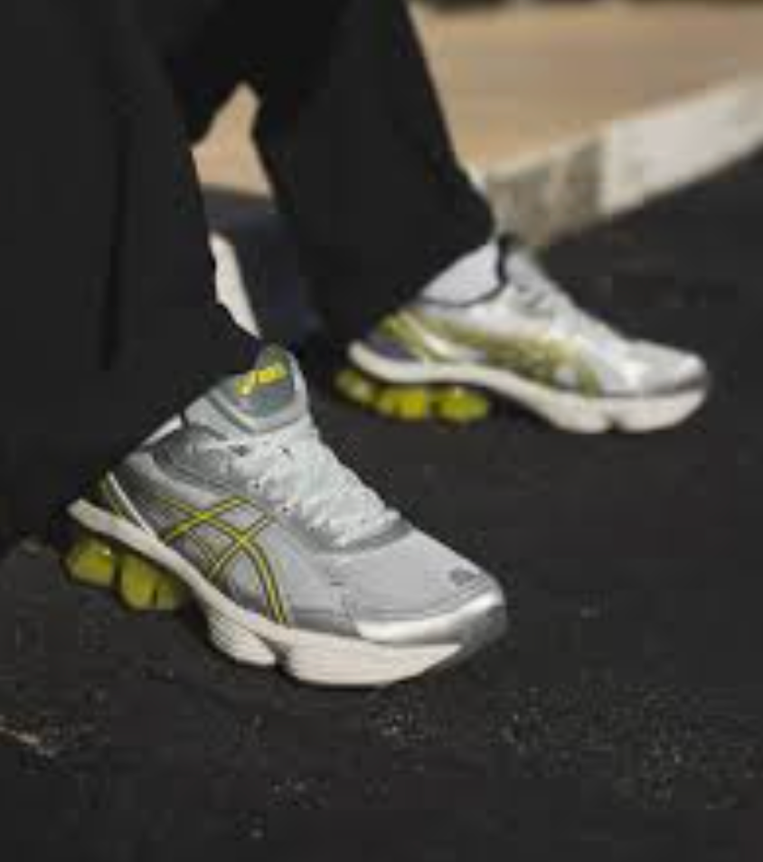 ASICS Gel-Kinetic Fluent / grey / sneakers / 39.5 (3926158682511921804)