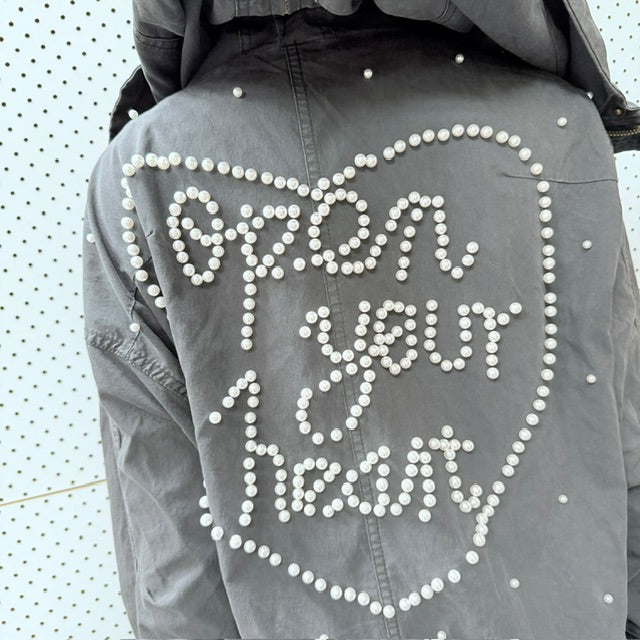 TRELISE COOPER HOLY CHIC / charcoal grey hooded parka with beading / s/m (3926225485760634651)