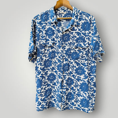 WORKSHOP / blue floral/scroll print short sleeve button-up shirt / XL (3926418149567233948)