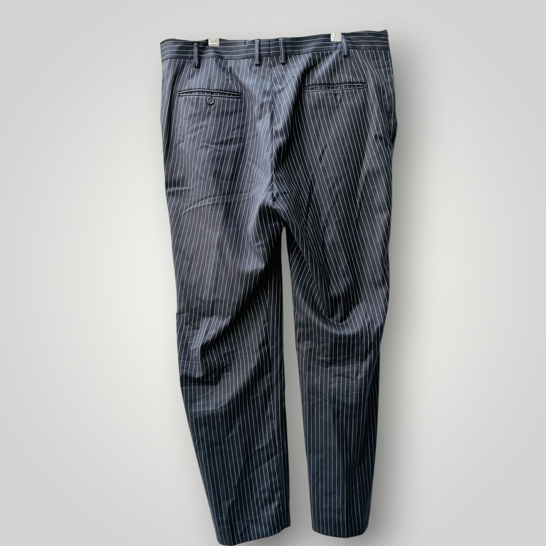 1990s vintage / navy pinstripe wool tailored suit trousers / 2XL  / nz made (3926828391617717210)