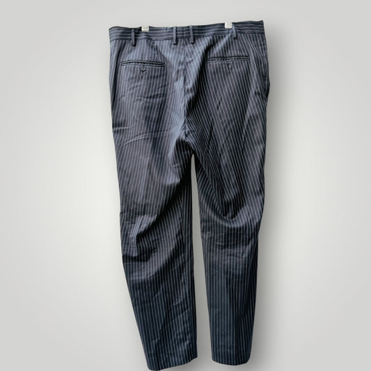 1990s vintage / navy pinstripe wool tailored suit trousers / 2XL  / nz made (3926828391617717210)