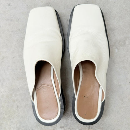 ABIGAYLE / Manzo Mule in cream leather / 40 (3926913357273170381)
