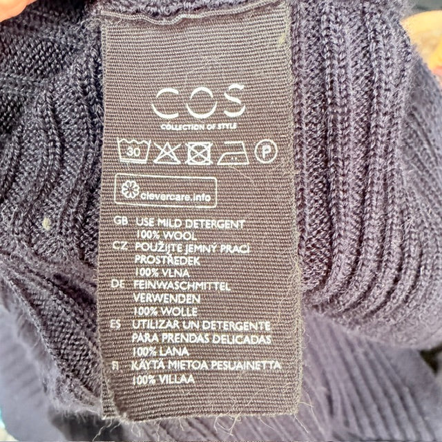 COS / contrast knit roll neck dress / wool / S (3927024527751195239)