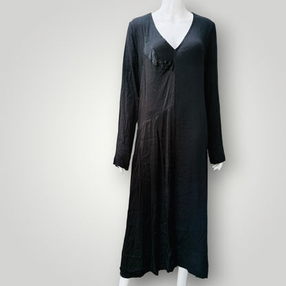 NOM*D / black long-sleeve v-neck midi dress / S (3927024706357649996)