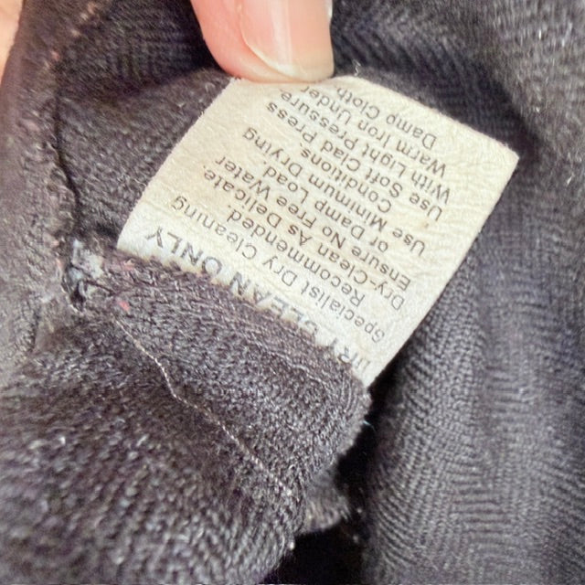 y2k vintage / LORENA LAING / black merino wool and alpaca cropped jacket / 10 (3927364181040089627)