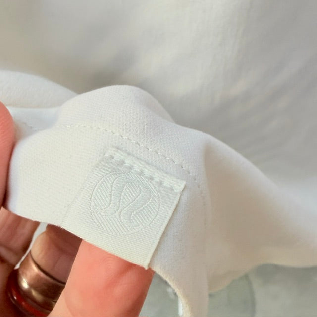 LULULEMON / off-white button-down long-sleeve shirt / s (3927449512129606146)