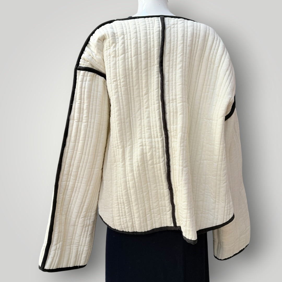 ASOS DESIGN / off-white quilted cotton jacket with contrast black binding / L (3927449787010001996)