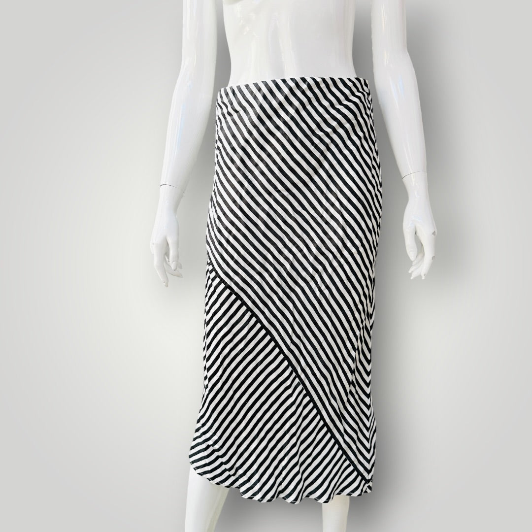 MOOCHI / 'envision' black and white striped bias-cut midi skirt / 10 (3927449804740616218)