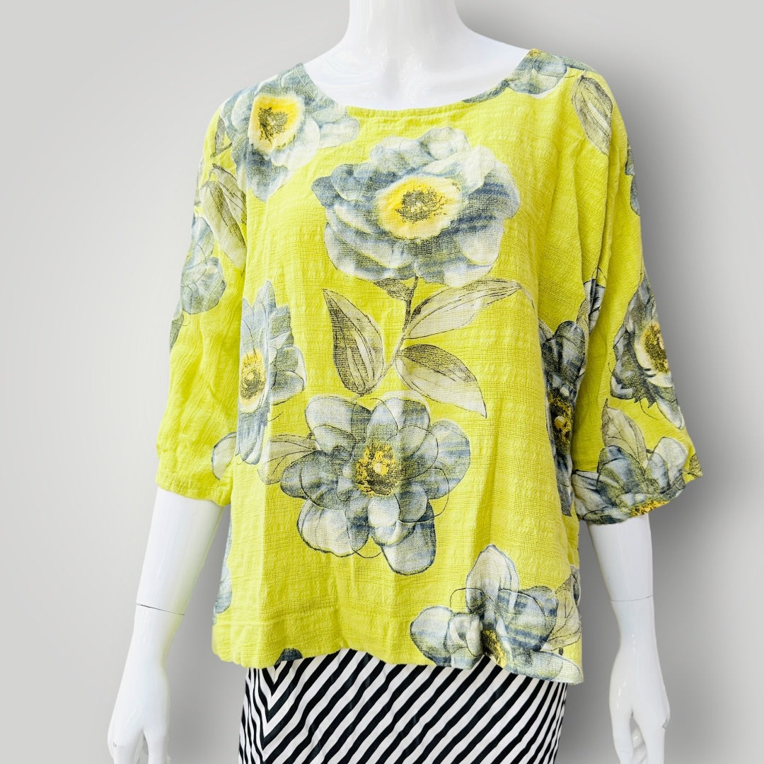 NINA MURATI / bright floral print cotton top / M (3927449896364360570)