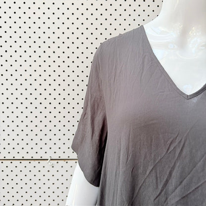 ET AL / charcoal grey asymmetric short sleeve tunic dress / M (3927693766554199818)