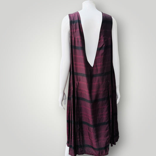 silky / deep v reversible midi dress / m (3927694153411186423)