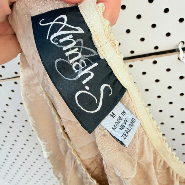 Annah S - Cream Tulle Ruffled Layered Midi Skirt - Y2k Vintage NZ Made - Size M (3927971134672799850)