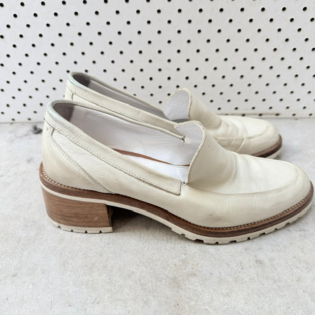 Beau Coops - Cream Leather Lug Sole Loafers - Size EU 38 (3928058832998089512)