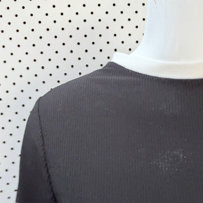 DISSH - Ribbed Layered Long Sleeve Top - Black & White - Size L (3928209673712746269)