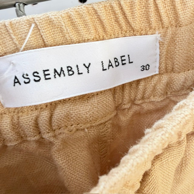 ASSEMBLY LABEL - Linen Drawstring Shorts - Mustard Yellow - Size 30 (3928209695240006719)
