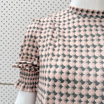 Capture - Geometric Print Ruffle Short Sleeve Top - Pink & Charcoal - Size 16 (3928680087635395072)