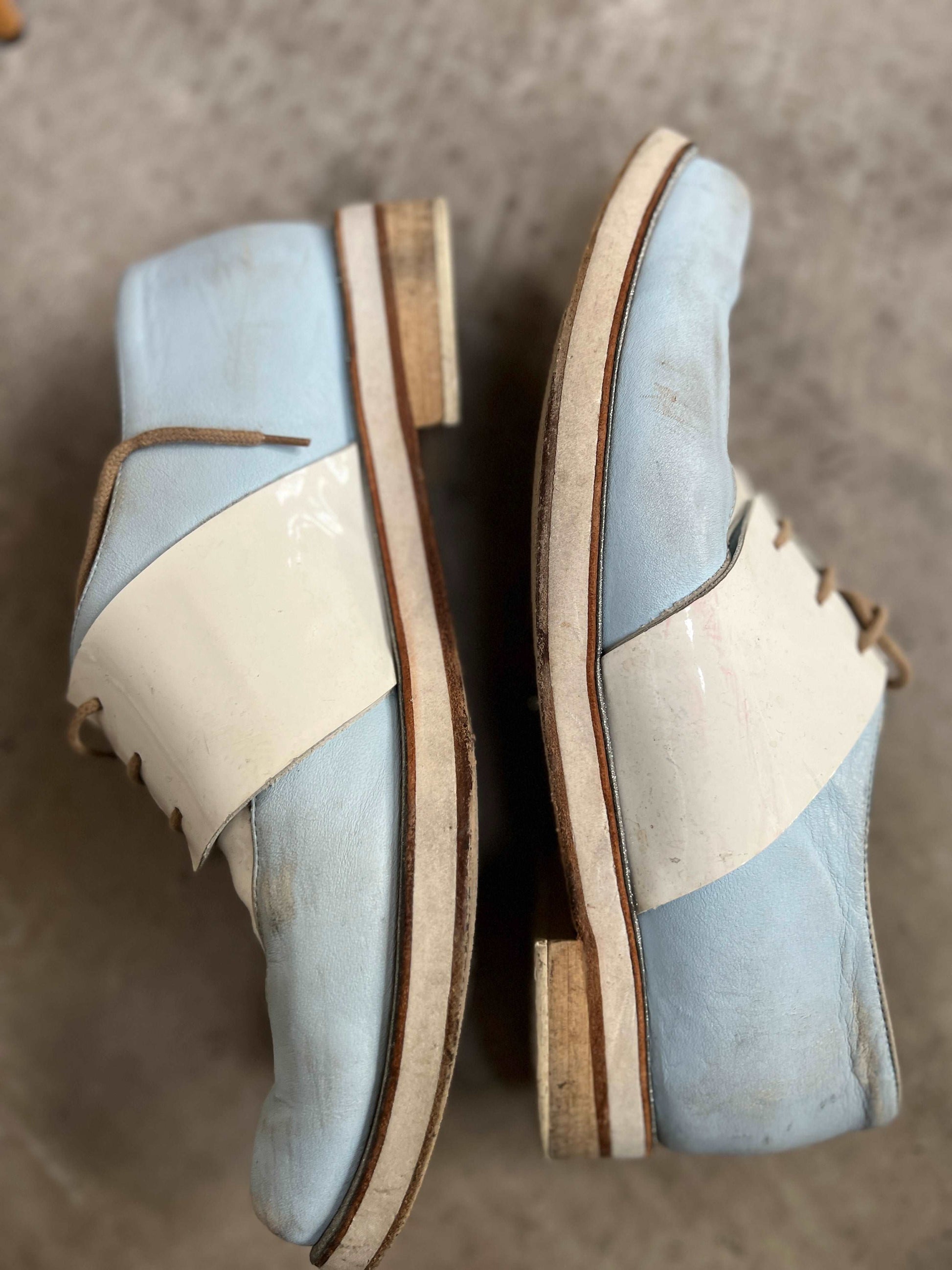 BEAU COOPS / archie loafers / white + blue / 40