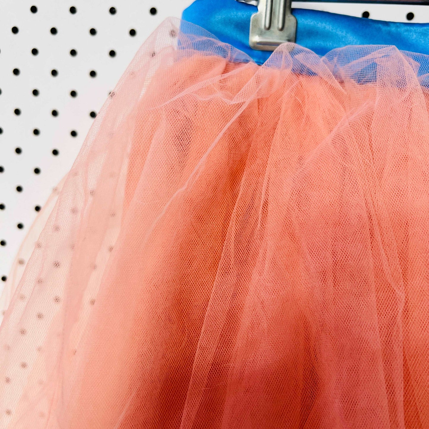 barbiecore / tulle skirt / xs